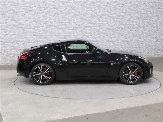 Nissan FAIRLADY Z 2017-10 195645-8