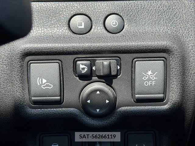 Nissan NOTE 2017-09 279949-6