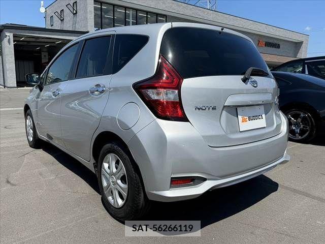 Nissan NOTE 2017-09 279949-12