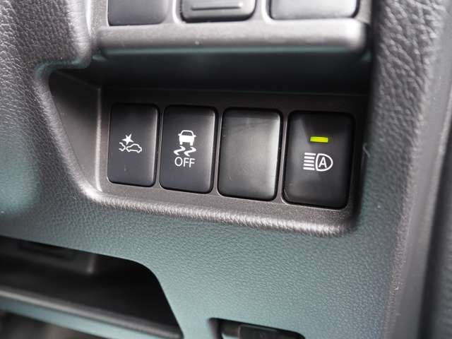 Nissan DAYZ ROOX 2018-02 183253-16