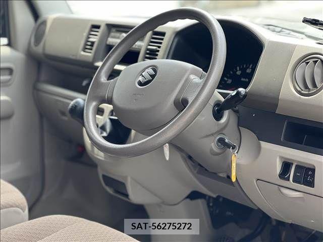 Suzuki EVERY 2011-04 301761-4