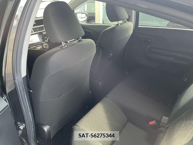 Toyota AQUA 2016-07 371889-25