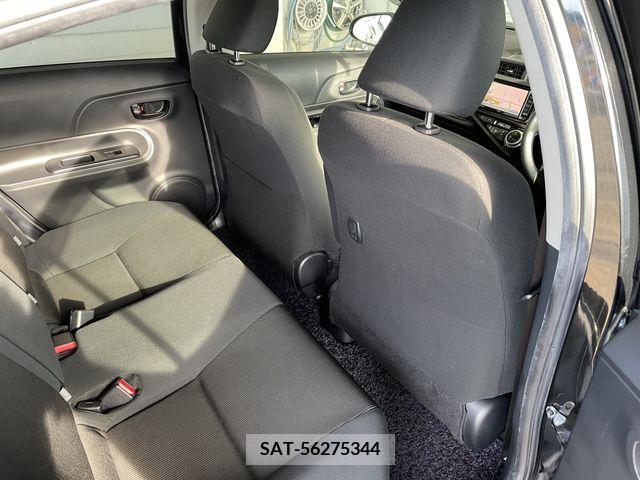 Toyota AQUA 2016-07 371889-19