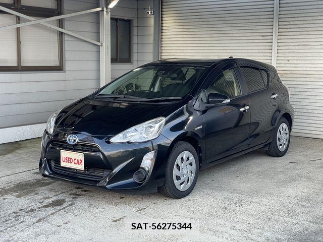 Toyota AQUA 2016-07 371889-0