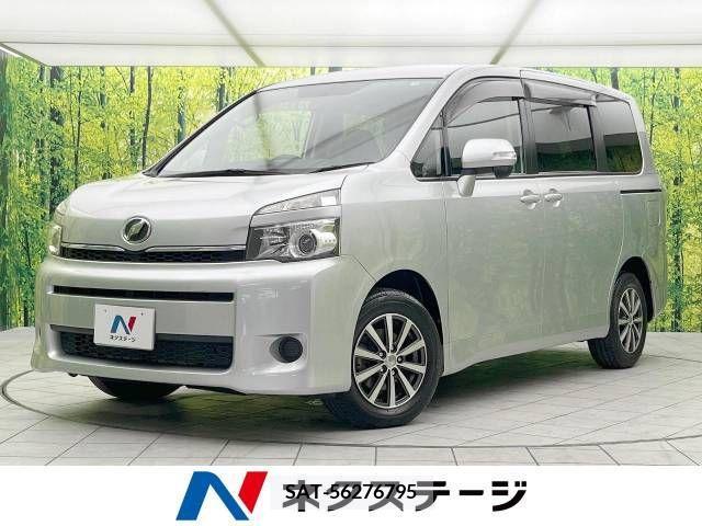 Toyota VOXY 2011-11 370418-0
