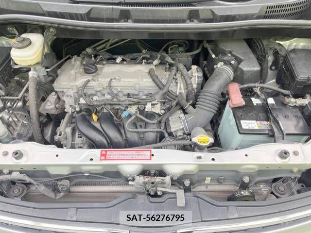 Toyota VOXY 2011-11 370418-18