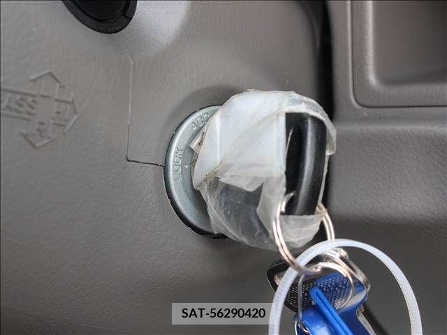 Suzuki EVERY 2023-06 386462-29