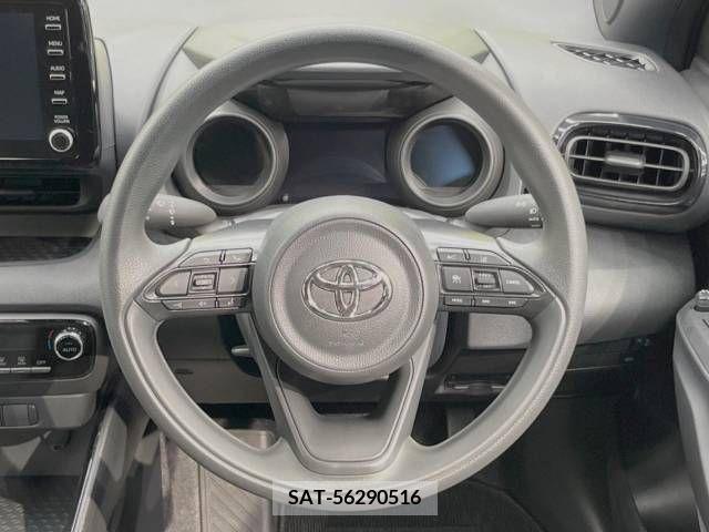 Toyota YARIS 2023-07 395385-11