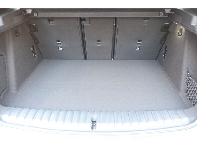 Bmw 1 SERIES 2023-07 181488-12