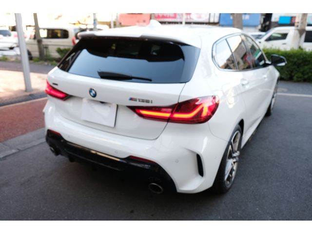 Bmw 1 SERIES 2023-07 181488-9