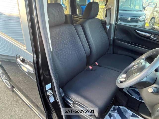 Honda N BOX CUSTOM 2015-11 306635-8