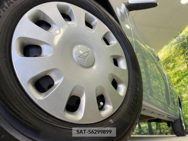 Daihatsu ESSE 2010-08 268692-8