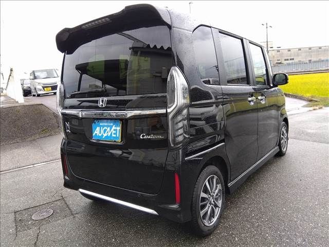 Honda N BOX CUSTOM 2023-05 185549-2