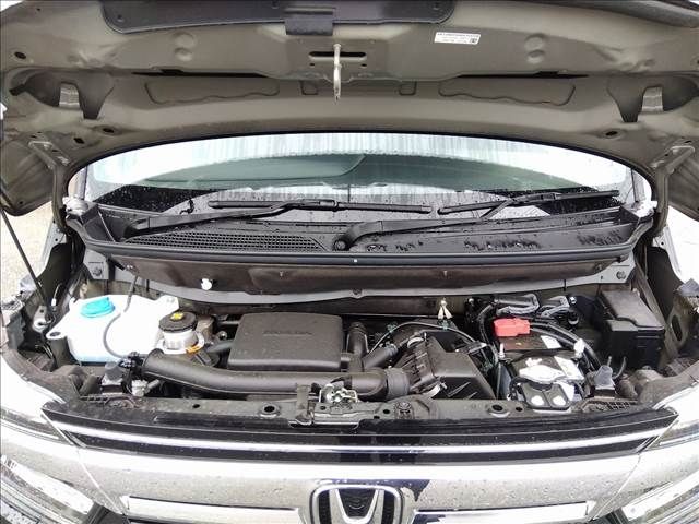 Honda N BOX CUSTOM 2023-05 185549-12