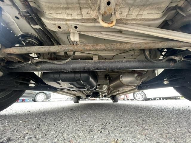Suzuki LAPIN 2010-04 22864-29