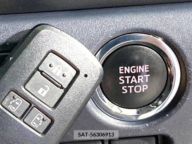 Toyota VOXY 2015-02 338336-6
