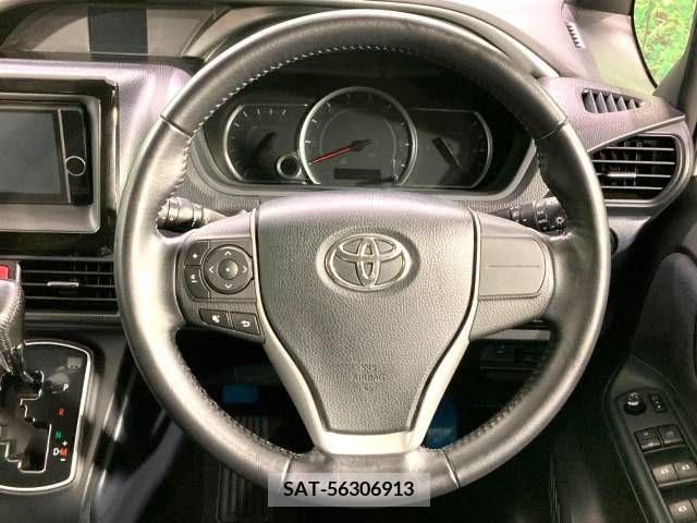 Toyota VOXY 2015-02 338336-13