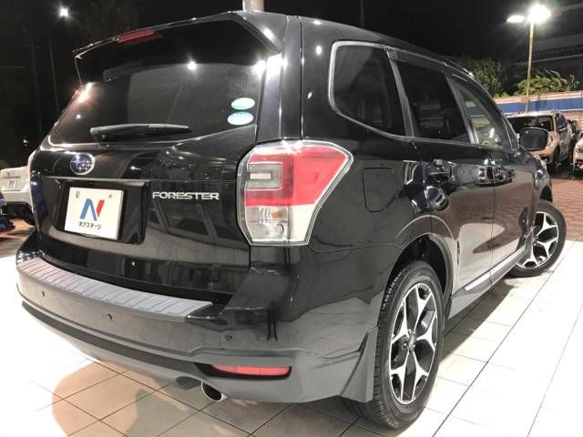 Subaru FORESTER 2017-01 195693-18