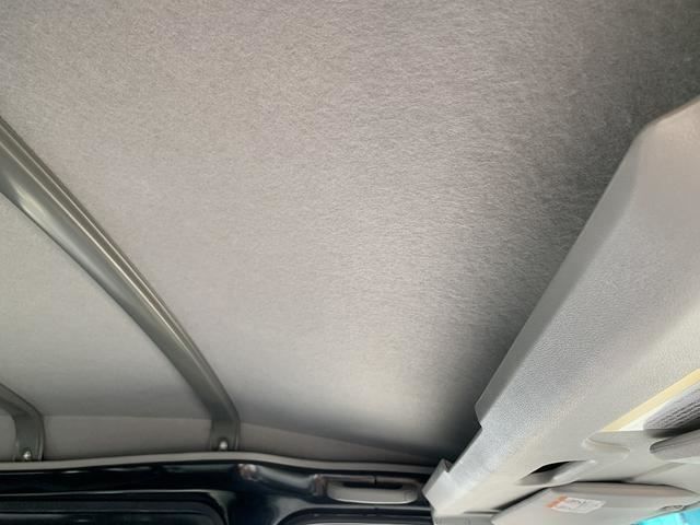 Toyota PIXIS VAN 2012-07 196633-10