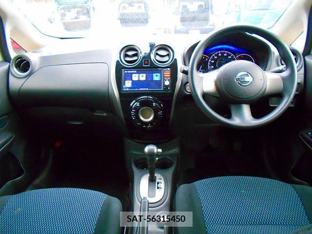 Nissan NOTE 2013-02 215234-1