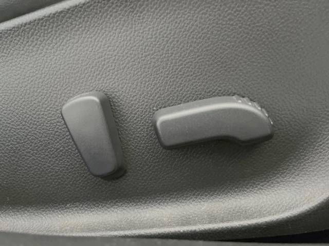 Nissan SKYLINE COUPE 2013-02 13782-5