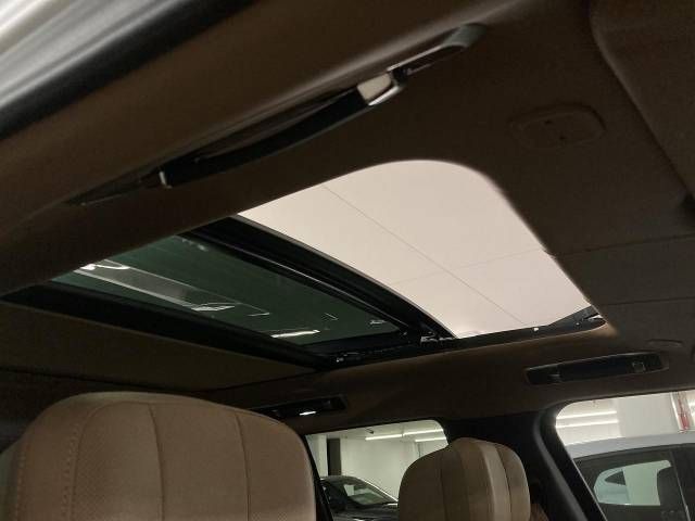 ROVER RANGE ROVER 2022-12 18960-4