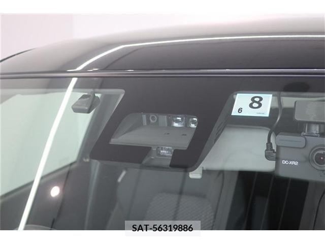 Suzuki SWIFT 2022-08 320855-11