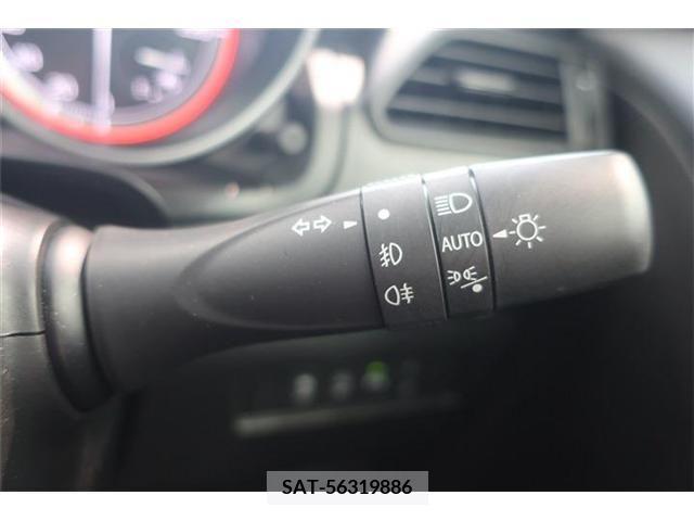 Suzuki SWIFT 2022-08 320855-16