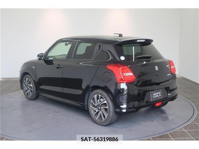 Suzuki SWIFT 2022-08 320855-7