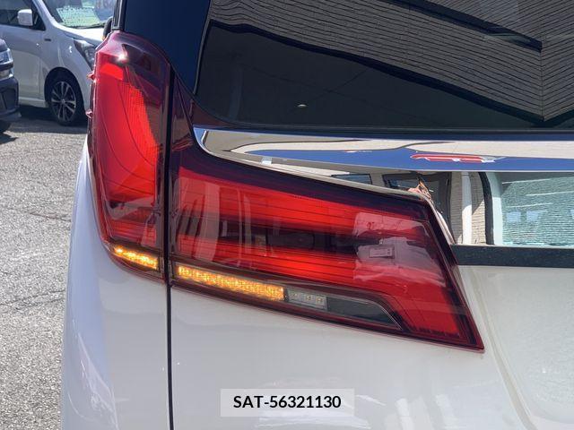 Toyota ALPHARD 2018-01 299416-11