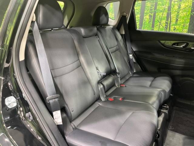 Nissan X-TRAIL 2018-08 13481-9