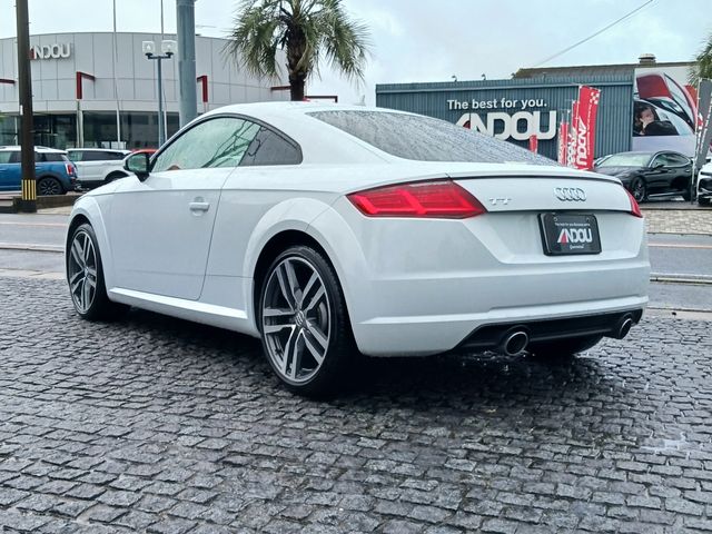 Audi TT 2015-12 5040-3