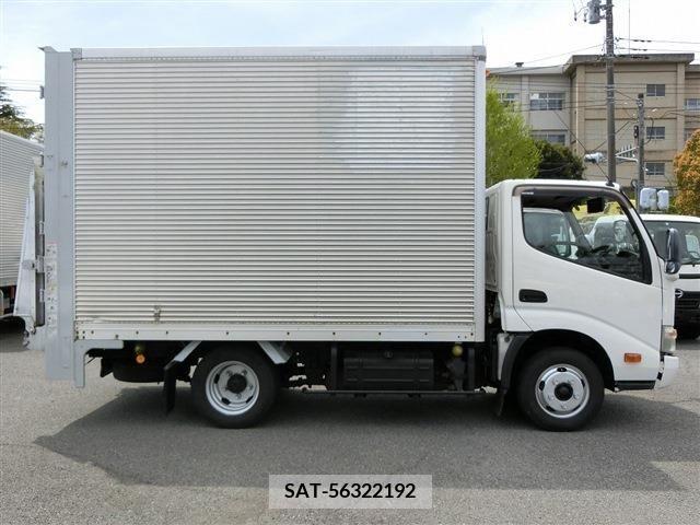 Hino DUTRO 2013-10 251194-3