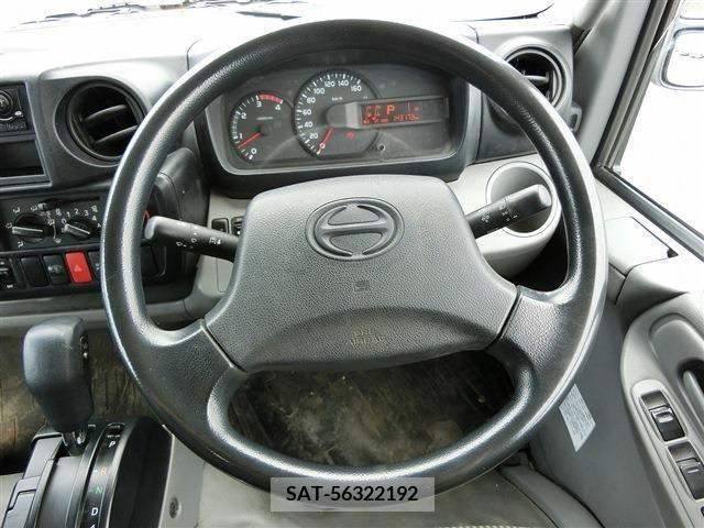 Hino DUTRO 2013-10 251194-11