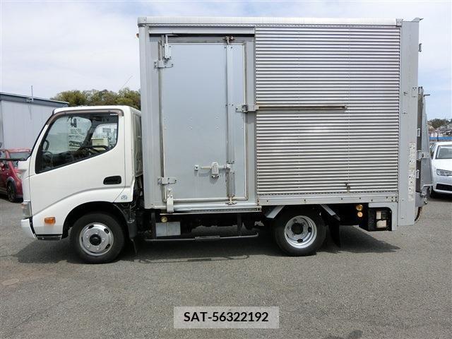 Hino DUTRO 2013-10 251194-7