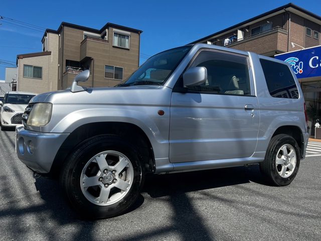 Mitsubishi PAJERO MINI 2006-10 24920-1
