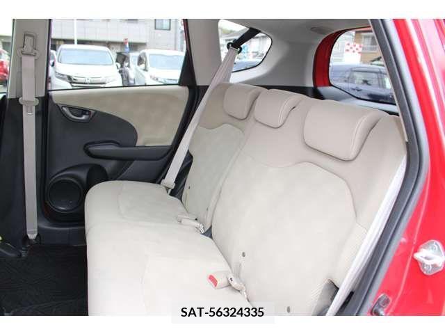 Honda FIT 2012-06 269407-3