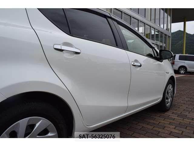 Toyota AQUA 2017-01 314277-12