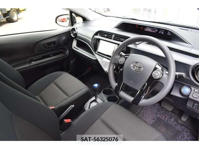 Toyota AQUA 2017-01 314277-4