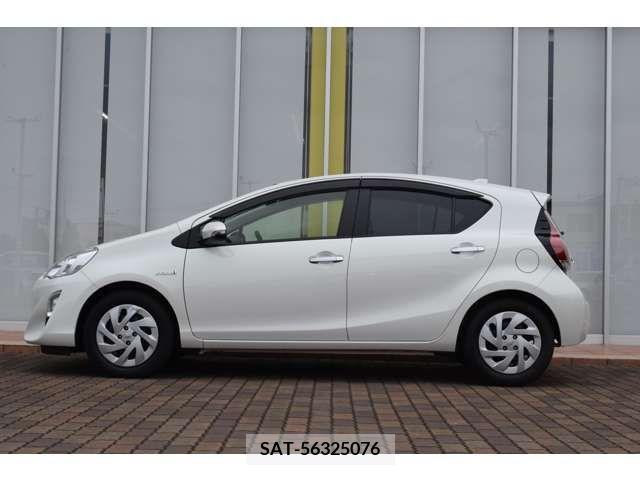 Toyota AQUA 2017-01 314277-3