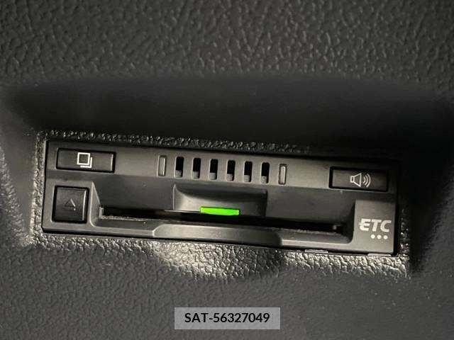 Toyota PRIUS 2019-09 218644-7