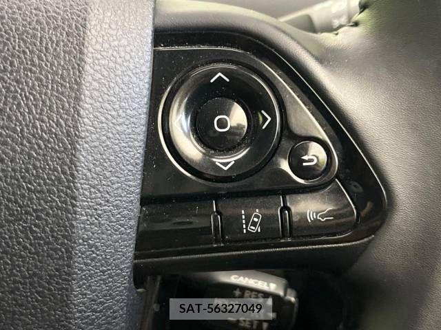 Toyota PRIUS 2019-09 218644-4