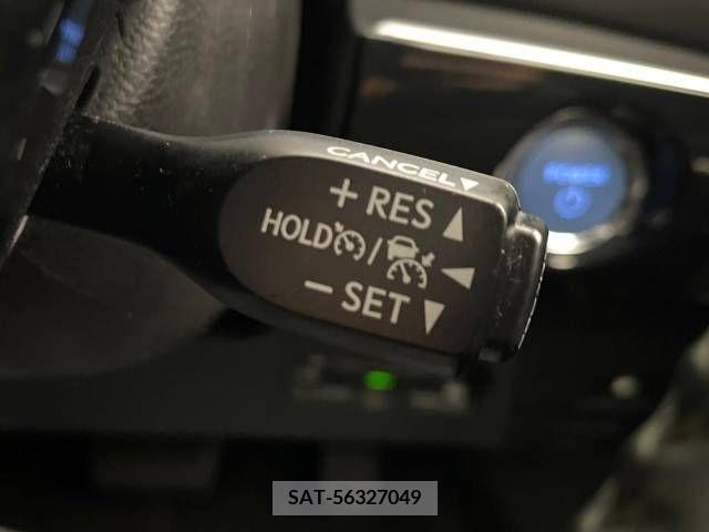 Toyota PRIUS 2019-09 218644-5