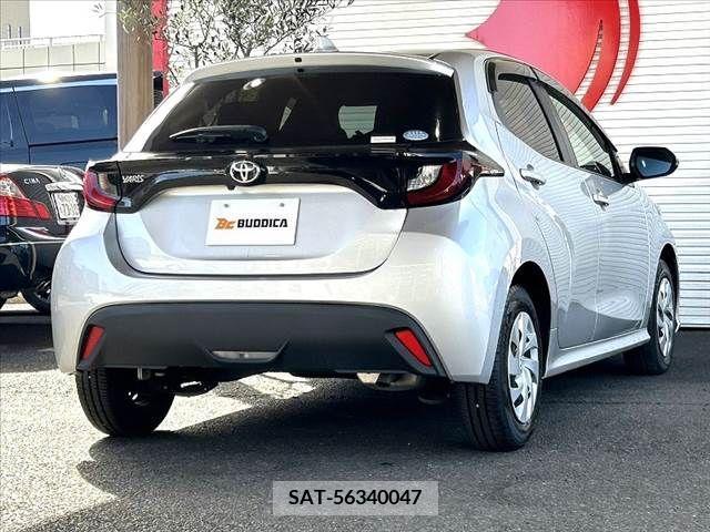 Toyota YARIS 2020-11 290778-11