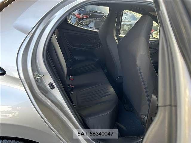 Toyota YARIS 2020-11 290778-14