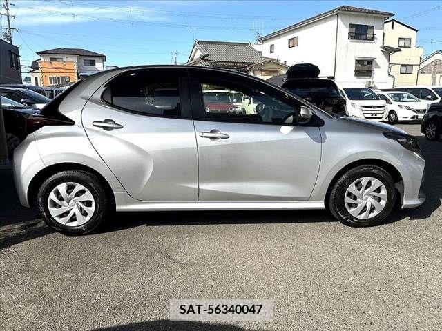 Toyota YARIS 2020-11 290778-9