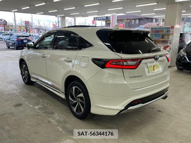 Toyota HARRIER 2019-02 377318-6