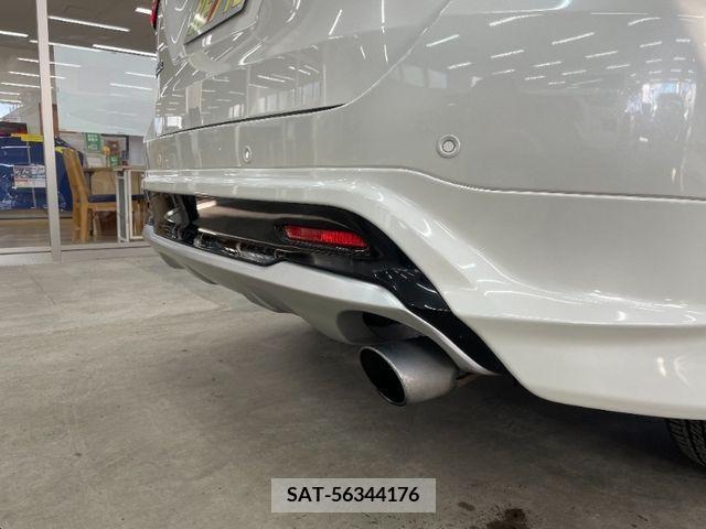 Toyota HARRIER 2019-02 377318-25