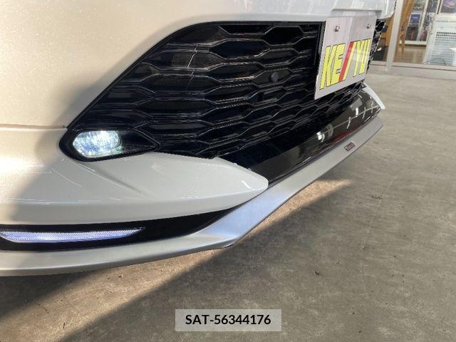 Toyota HARRIER 2019-02 377318-24