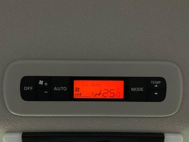 Nissan SERENA 2017-01 185338-6